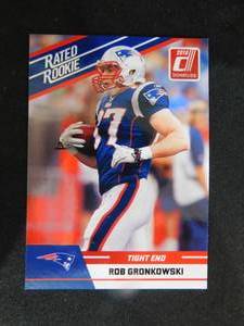 lot 80 image: 2010 Donruss Rated Rookie Rob Gronkowski Rookie Card #84 LK
