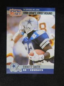 lot 81 image: 1990 Pro Set Emmitt Smith Rookie Card #685 HOFer LK