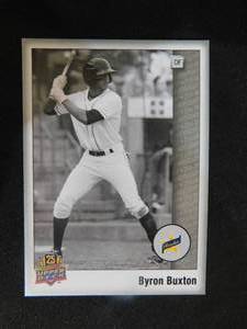 lot 138 image: 2014 Upper Deck 25th Byron Buxton Rookie Card #117 LK