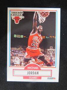 lot 146 image: 1990-91 Fleer Michael Jordan #26 Chicago Bulls LK