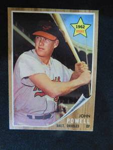 lot 152 image: 1962 Topps John Boog Powell Rookie Card #99 LK