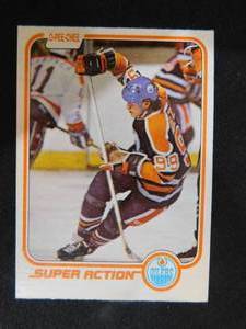 lot 169 image: 1981-82 O-PEE-CHEE Super Action Wayne Gretzky #125 LK