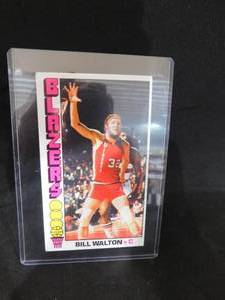 lot 210 image: 1976-77 Topps Tall Boys Bill Walton #57 LK