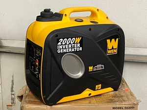 lot 8 image: WEN 2000Watt Generator  Inverter