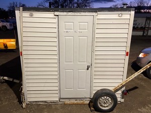 lot 7 image: Single-Axle Homemade Fish House -- LOTS OF NEW PICTURES ADDED