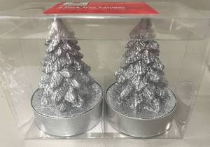 lot 72 image: 6 Silver Christmas Tree Tea Light Candles