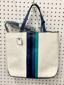 lot 88 image: Dana Buchman Itzel Large Canvas Tote Purse.