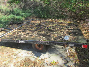 lot 1 image: Utility Trailer