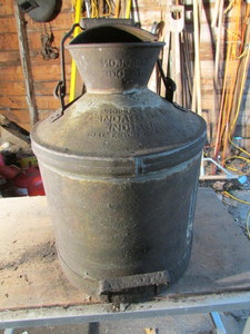 lot 37 image: 5 Gallon Measure