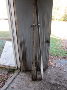 lot 55 image: Vintage Oars
