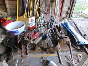 lot 58 image: Vintage Tools