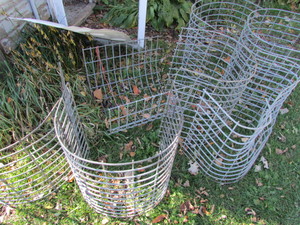 lot 74 image: Garden Cages