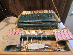 lot 78 image: Community White Orchid Flatware