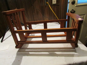 lot 79 image: Vintage Doll Crib