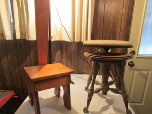 lot 84 image: Vintage Stools