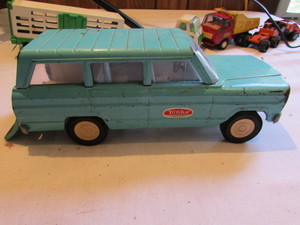lot 105 image: Tonka Jeep