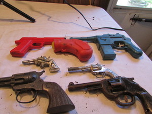 lot 112 image: Toy Guns