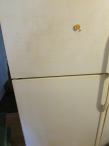 lot 143 image: Refrigerator