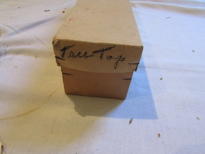 lot 184 image: Christmas Tree Top Ornament