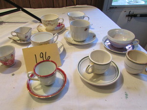 lot 196 image: CoffeeTea Cups