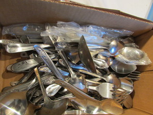 lot 198 image: Flatware