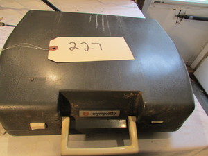 lot 227 image: Manual Typewritter