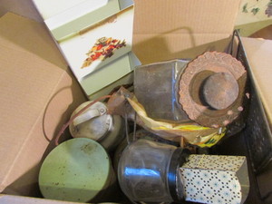 lot 283 image: Kitchen Items