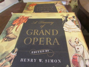 lot 285 image: Vintage Grand Opera Book