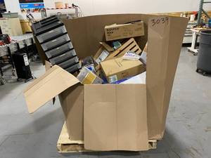 Pallet of Various Store Returns