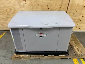BRIGGS & STRATTON Home Standby Generator  20kW (LP)18kW (NG), Steel Enclosure