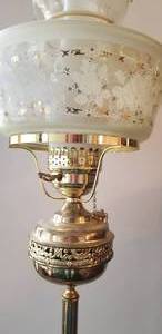 lot 88 image: Vintage Brass Floor Lamp with Ruffled Shade