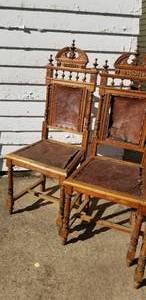 lot 40 image: Gorgeous Carved Antique Dining Chairs, set of 4