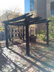 lot 199 image: Heavy Duty Pergola