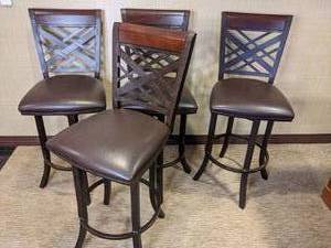 lot 48 image: Set of (4) Stunning Dining Chairs