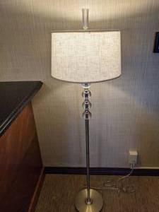 lot 50 image: Clear Bubble Floor Lamp