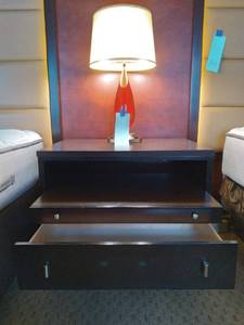 lot 743 image: Big Nightstand and Red Teardrop Lamp
