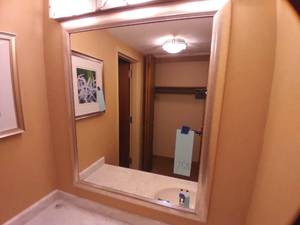 lot 758 image: Beautiful Large Mirror