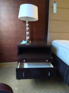lot 770 image: Big Nightstand and Clear Bubble Table Lamp