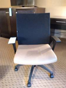 lot 773 image: Office Chair - Tan & Black