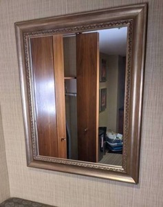 lot 91 image: Beautiful Large Mirror
