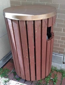 lot 169 image: Round Outdoor Garbage Can