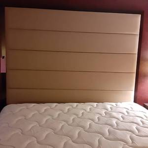 lot 536 image: Stately King Headboard, Mattress and Frame