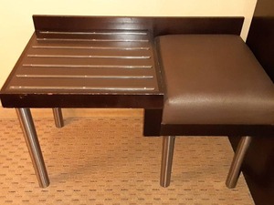 lot 548 image: Fun Brown Luggage Bench