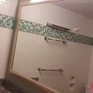 lot 572 image: Large Bathroom Mirror