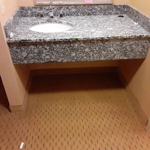 lot 617 image: Beautiful Marble Vanity w Sink