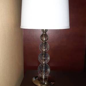 lot 626 image: Clear Bubble Table Lamp