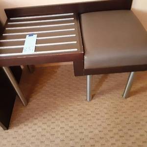 lot 837 image: Contemporary Luggage Bench
