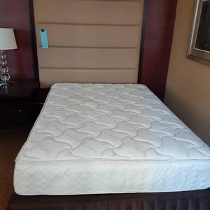 lot 846 image: Stunning Padded Full Sized Headboard, Mattress and Frame