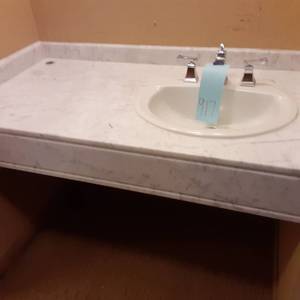 lot 917 image: Lovely Marbled White Bathroom Counter with Sink