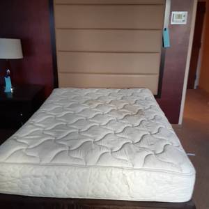 lot 923 image: Gorgeous Full Sized Headboard, Mattress and Frame